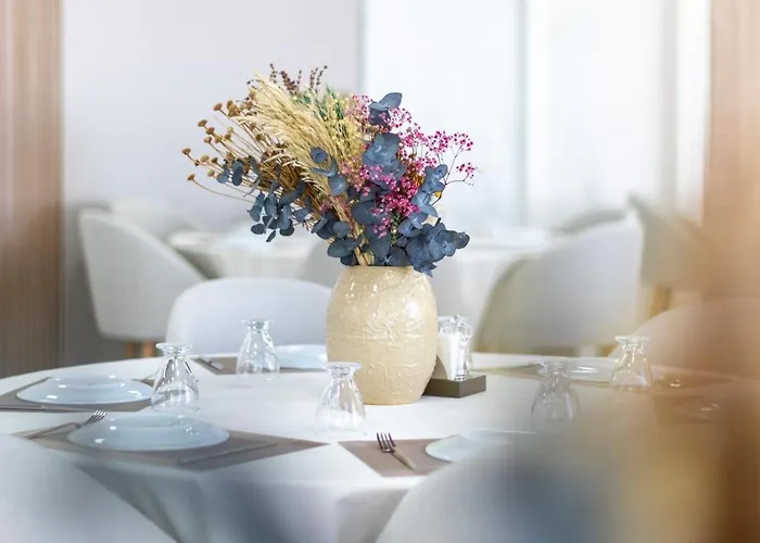 Tek Mürefte Hotel *